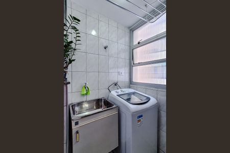 Apartamento para alugar com 68m², 2 quartos e sem vagaÁrea de Serviço