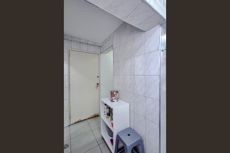 Apartamento para alugar com 68m², 2 quartos e sem vagaÁrea de Serviço