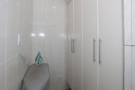 Apartamento para alugar com 68m², 2 quartos e sem vaga Apartamento para alugar com 68m², 2 quartos e sem vagaCozinha e Área de Serviço