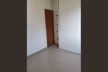 Apartamento para alugar com 32m², 2 quartos e 1 vaga Apartamento para alugar com 32m², 2 quartos e 1 vagaQuarto