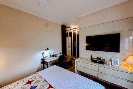 Apartamento para alugar com 122m², 3 quartos e 2 vagas Apartamento para alugar com 122m², 3 quartos e 2 vagasQuarto 1 - Suíte