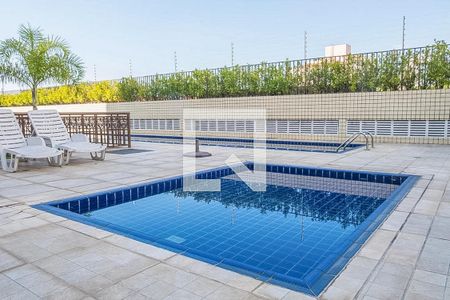 Apartamento à venda com 92m², 2 quartos e 2 vagasÁrea comum - Piscina