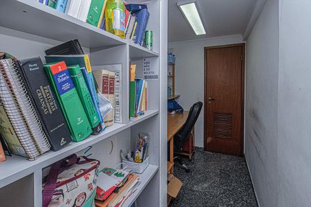 Apartamento à venda com 116m², 3 quartos e 2 vagas Apartamento à venda com 116m², 3 quartos e 2 vagasescritório_1