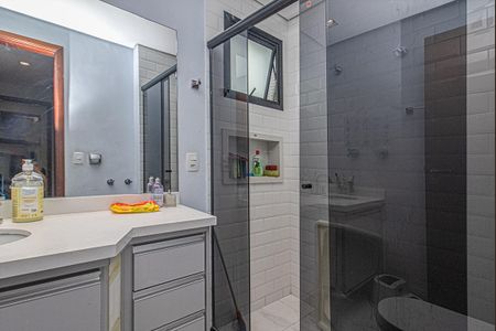 Apartamento à venda com 116m², 3 quartos e 2 vagas Apartamento à venda com 116m², 3 quartos e 2 vagasbanheiro social_1