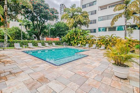 Apartamento à venda com 116m², 3 quartos e 2 vagas Apartamento à venda com 116m², 3 quartos e 2 vagaspiscina_3