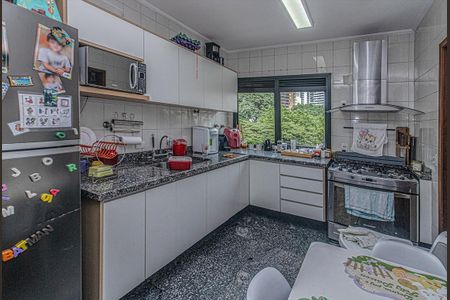 Apartamento à venda com 116m², 3 quartos e 2 vagas Apartamento à venda com 116m², 3 quartos e 2 vagascozinha_2