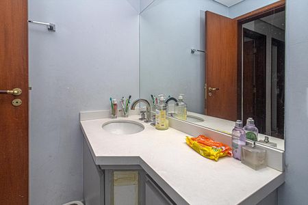 Apartamento à venda com 116m², 3 quartos e 2 vagas Apartamento à venda com 116m², 3 quartos e 2 vagasbanheiro social_2