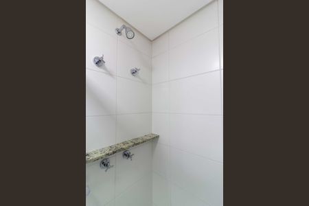 Apartamento à venda com 81m², 3 quartos e 2 vagasBanheiro Social