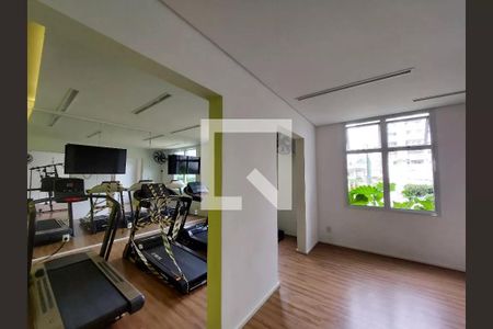 Apartamento à venda com 81m², 3 quartos e 2 vagasAcademia