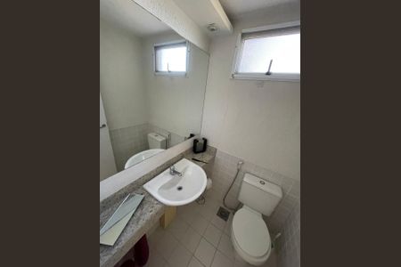 Apartamento à venda com 147m², 5 quartos e 3 vagasBanheiro