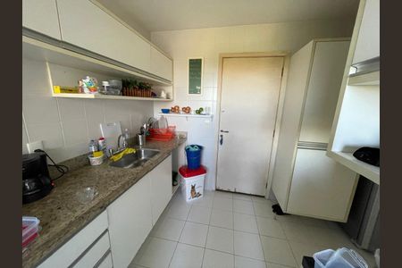 Apartamento à venda com 147m², 5 quartos e 3 vagasCozinha