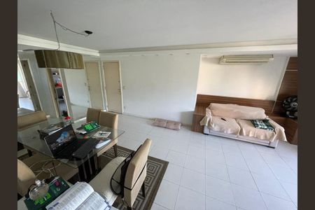 Apartamento à venda com 147m², 5 quartos e 3 vagasSala