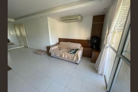 Apartamento à venda com 147m², 5 quartos e 3 vagasSala