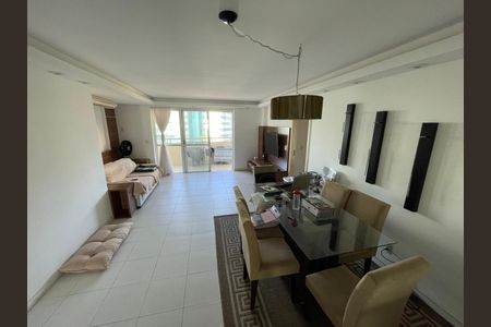 Apartamento à venda com 147m², 5 quartos e 3 vagasSala