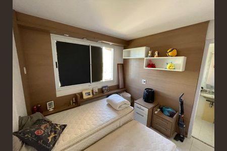 Apartamento à venda com 147m², 5 quartos e 3 vagasQuarto