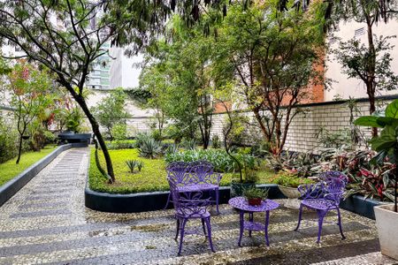 Apartamento à venda com 37m², 1 quarto e 1 vagaarea verde comum