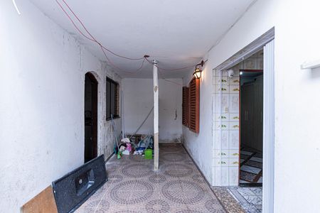 Casa para alugar com 210m², 1 quarto e 1 vagaQuintal