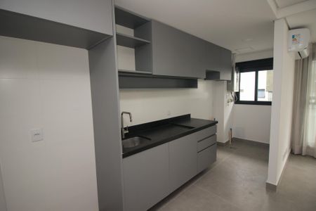 Apartamento à venda com 69m², 2 quartos e 1 vaga Apartamento à venda com 69m², 2 quartos e 1 vagaCozinha e Área de Serviço