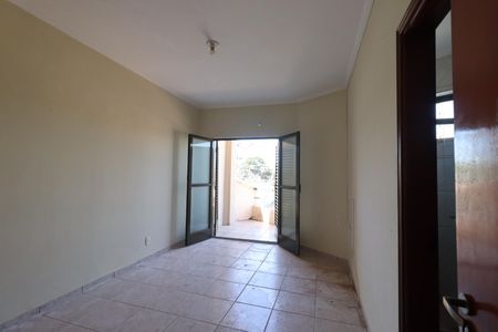 Casa para alugar com 200m², 4 quartos e 1 vaga Casa para alugar com 200m², 4 quartos e 1 vagaSuíte 1