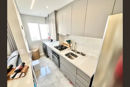 Apartamento à venda com 41m², 2 quartos e 1 vaga Apartamento à venda com 41m², 2 quartos e 1 vagaCozinha e Área de Serviço