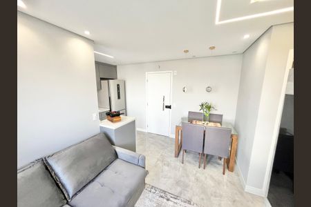 Apartamento à venda com 41m², 2 quartos e 1 vaga Apartamento à venda com 41m², 2 quartos e 1 vagaSala/Cozinha