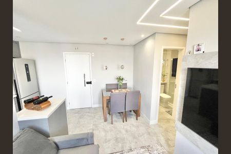 Apartamento à venda com 41m², 2 quartos e 1 vaga Apartamento à venda com 41m², 2 quartos e 1 vagaSala/Cozinha