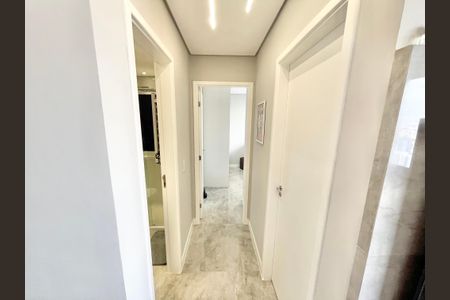 Apartamento à venda com 41m², 2 quartos e 1 vaga Apartamento à venda com 41m², 2 quartos e 1 vagaCorredor