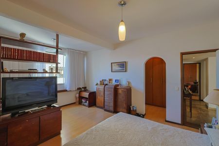 Apartamento à venda com 4 quartos, 220m² em Sion, Belo Horizonte