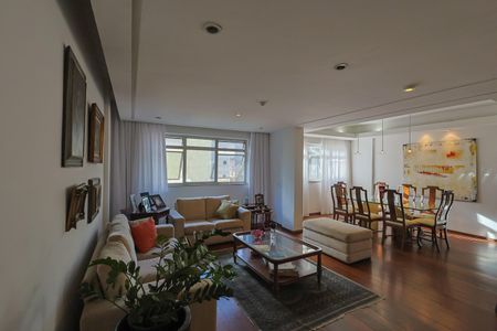 Apartamento à venda com 4 quartos, 220m² em Sion, Belo Horizonte