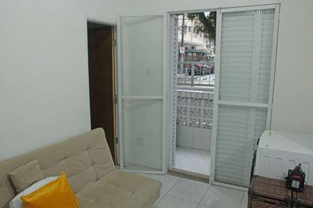 Sala de apartamento para alugar com 1 quarto, 36m² em Embaré, Santos