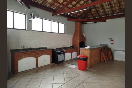 Apartamento à venda com 237m², 3 quartos e 3 vagas Apartamento à venda com 237m², 3 quartos e 3 vagasÁrea comum - Churrasqueira
