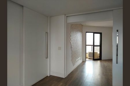 Apartamento à venda com 237m², 3 quartos e 3 vagas Apartamento à venda com 237m², 3 quartos e 3 vagasSala de jantar com cozinha americana