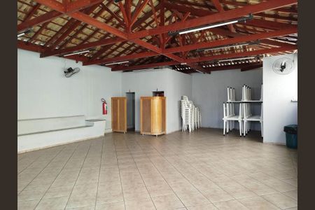 Apartamento à venda com 237m², 3 quartos e 3 vagas Apartamento à venda com 237m², 3 quartos e 3 vagasSalão de festas