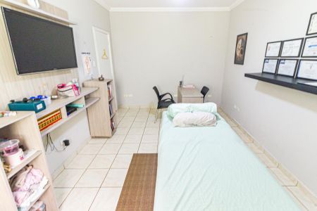 Casa à venda com 160m², 4 quartos e 2 vagasSuíte 3