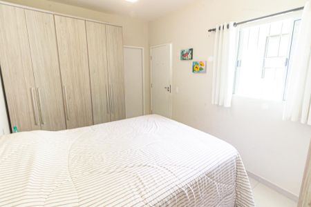 Casa à venda com 160m², 4 quartos e 2 vagasSuíte 1