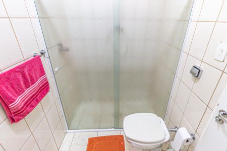 Casa à venda com 160m², 4 quartos e 2 vagasBanheiro
