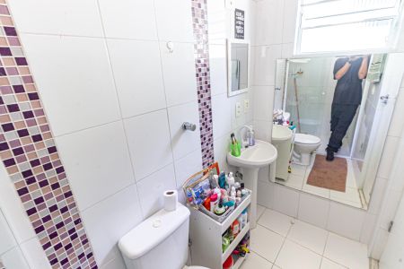 Casa à venda com 160m², 4 quartos e 2 vagasBanheiro da Suíte 1