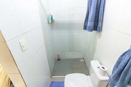 Casa à venda com 160m², 4 quartos e 2 vagasBanheiro da Suíte 2