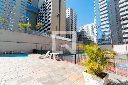 Apartamento à venda com 130m², 4 quartos e 2 vagasPiscina