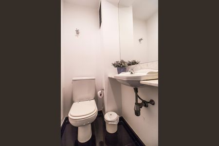 Apartamento à venda com 130m², 4 quartos e 2 vagasLavabo