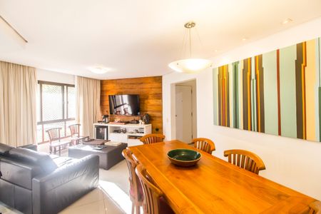 Apartamento à venda com 130m², 4 quartos e 2 vagasSala 