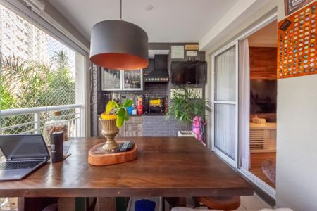 Foto 10 de apartamento à venda com 2 quartos, 82m² em Vila Gumercindo, São Paulo