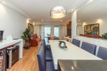 Foto 06 de apartamento à venda com 2 quartos, 82m² em Vila Gumercindo, São Paulo