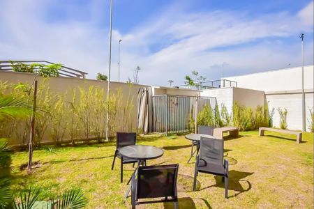 Apartamento à venda com 40m², 2 quartos e sem vagaÁrea comum