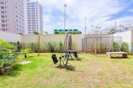 Apartamento à venda com 40m², 2 quartos e sem vagaÁrea comum