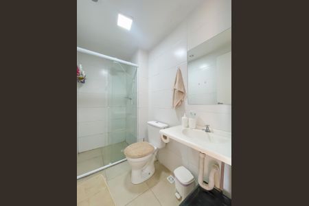 Banheiro de apartamento à venda com 2 quartos, 40m² em Jardim Boa Vista (zona Oeste), Osasco