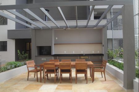 Apartamento para alugar com 37m², 2 quartos e sem vagaÁrea comum - Churrasqueira