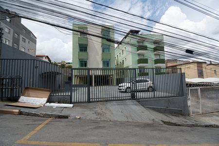 Apartamento à venda com 74m², 3 quartos e 1 vaga Apartamento à venda com 74m², 3 quartos e 1 vagaFachada do Prédio