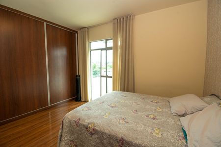 Apartamento à venda com 74m², 3 quartos e 1 vaga Apartamento à venda com 74m², 3 quartos e 1 vagaSuíte