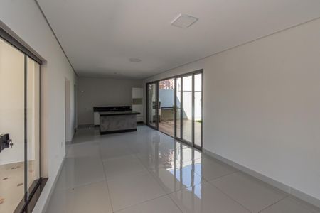 Casa para alugar com 145m², 3 quartos e 2 vagasSala de Estar/Jantar 